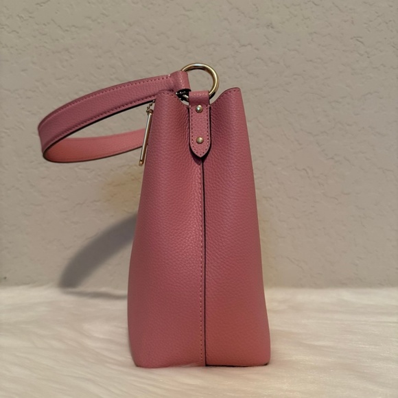 Coach Pink Shoulder Bag with Gold Hardware - Picture 5 of 10